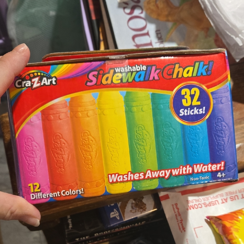 32 Piece Washable Sidewalk Chalk - 12 Colors